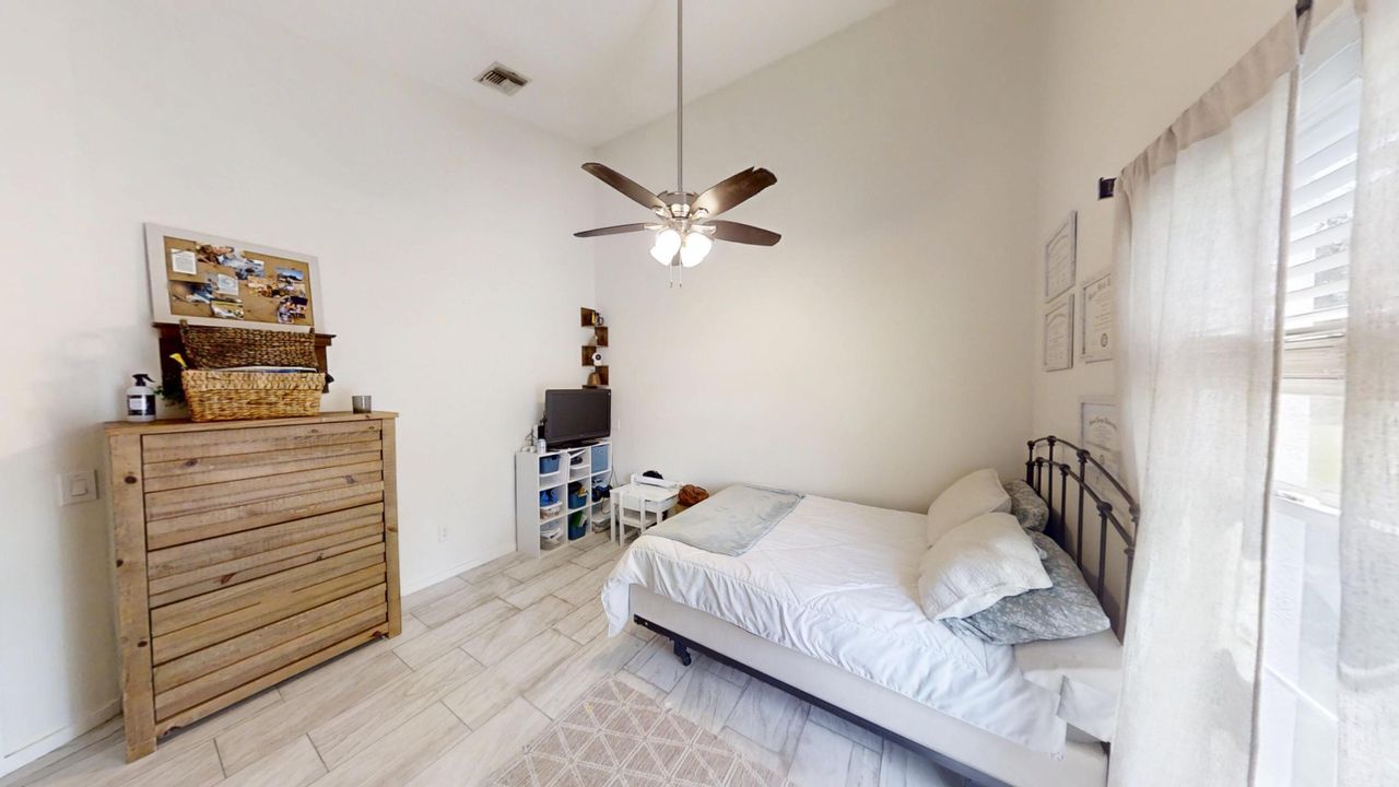 For Sale: $689,900 (4 beds, 2 baths, 2105 Square Feet)