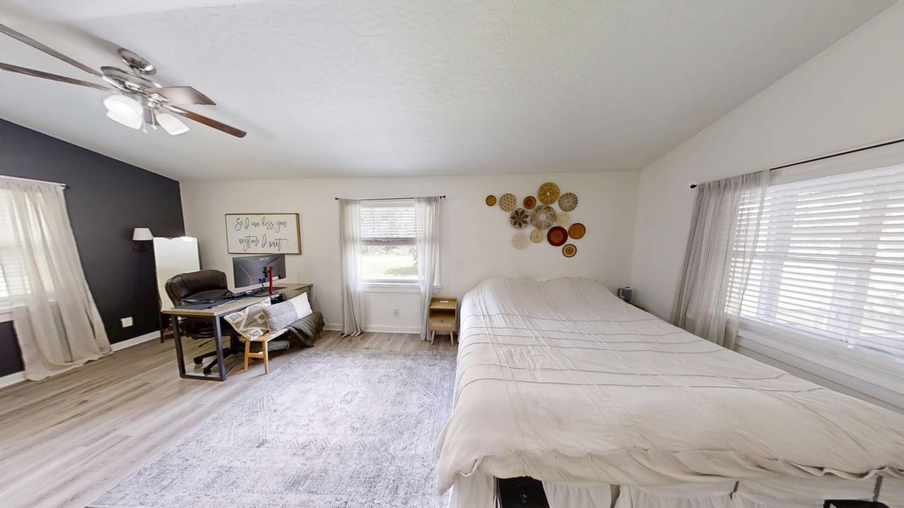 For Sale: $689,900 (4 beds, 2 baths, 2105 Square Feet)