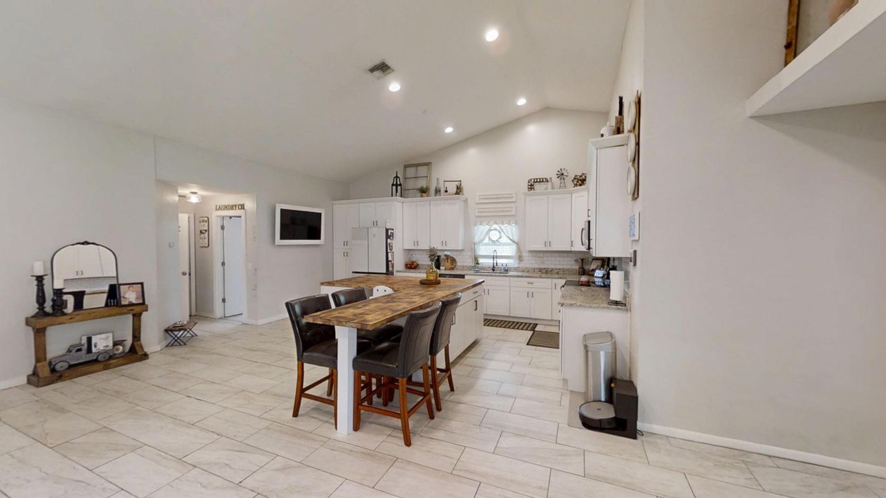 For Sale: $689,900 (4 beds, 2 baths, 2105 Square Feet)