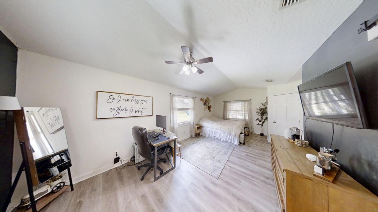 For Sale: $689,900 (4 beds, 2 baths, 2105 Square Feet)
