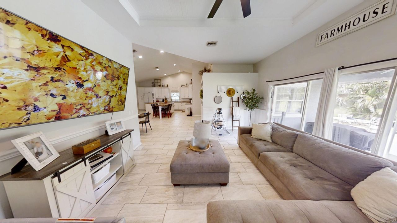 For Sale: $689,900 (4 beds, 2 baths, 2105 Square Feet)