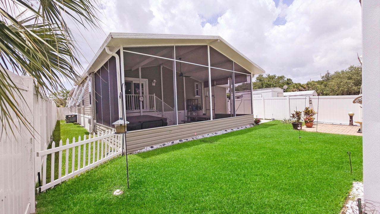 En Venta: $325,000 (3 camas, 2 baños, 1550 Pies cuadrados)