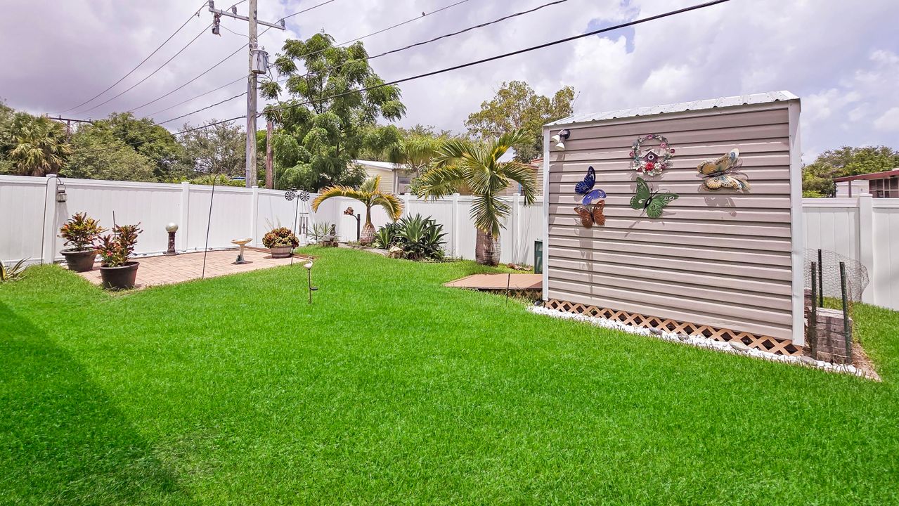En Venta: $325,000 (3 camas, 2 baños, 1550 Pies cuadrados)