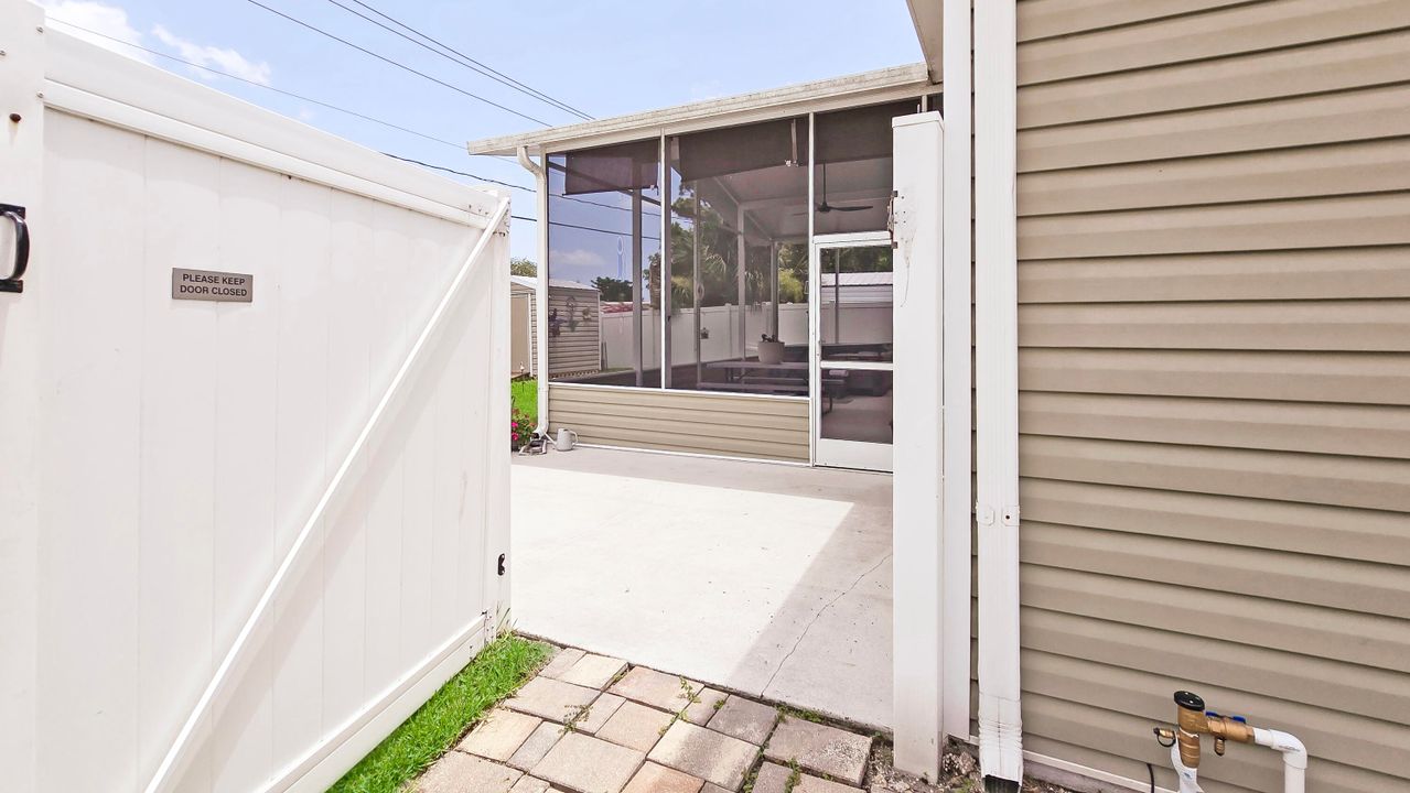 En Venta: $325,000 (3 camas, 2 baños, 1550 Pies cuadrados)