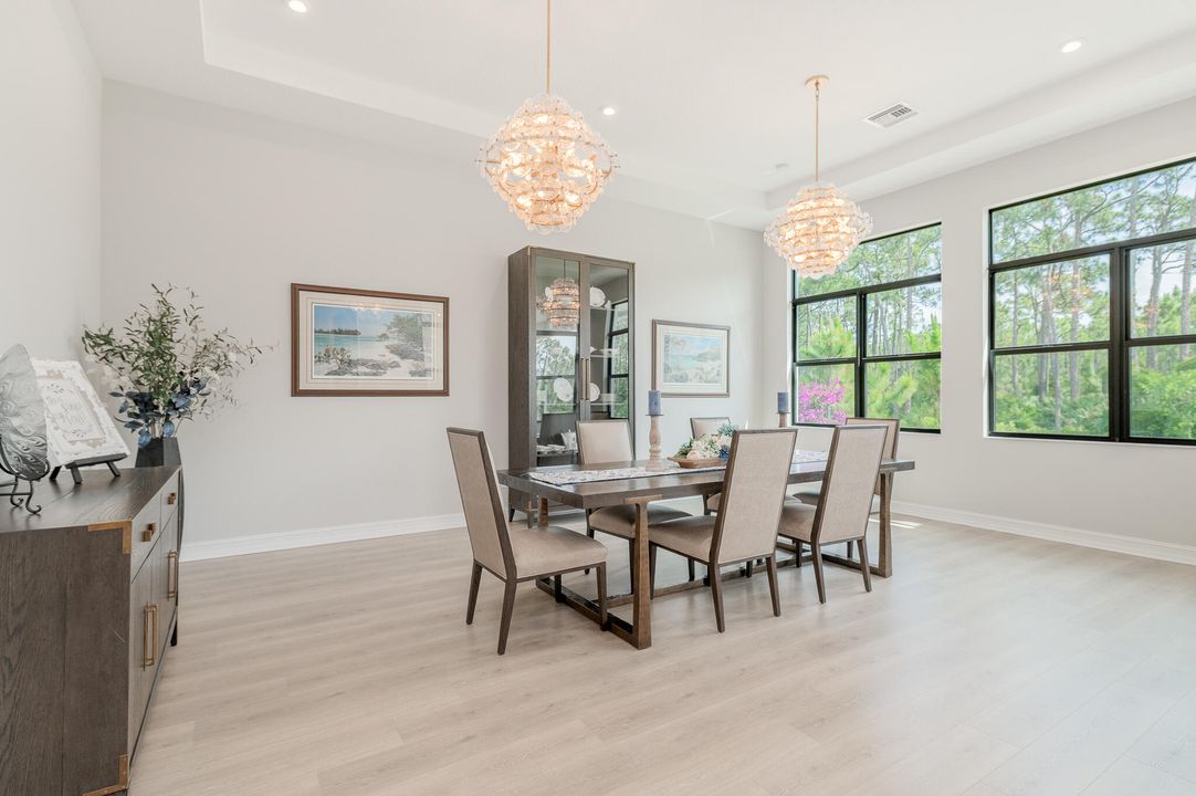 For Sale: $1,699,000 (6 beds, 6 baths, 5094 Square Feet)