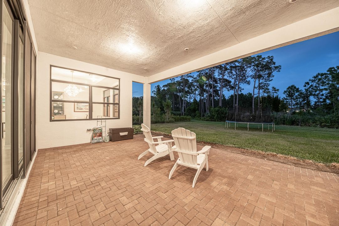 For Sale: $1,699,000 (6 beds, 6 baths, 5094 Square Feet)