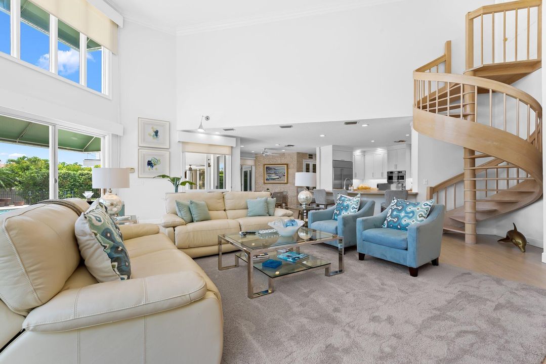 For Rent: $40,000 (6 beds, 3 baths, 6428 Square Feet)