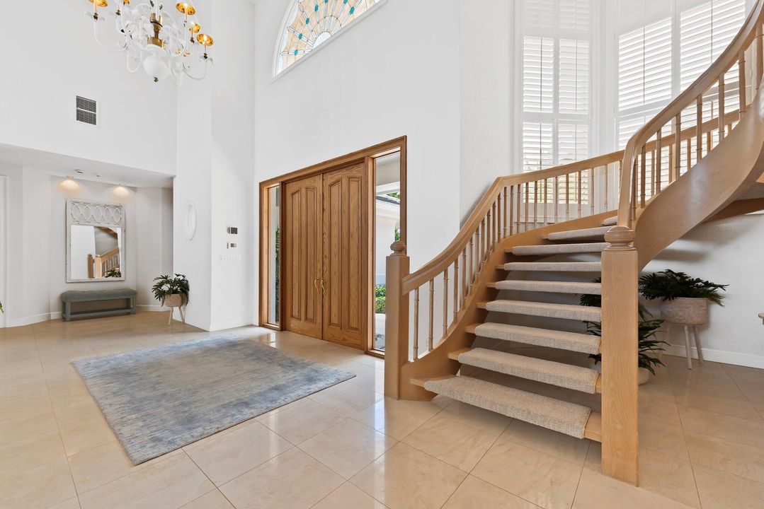 For Rent: $40,000 (6 beds, 3 baths, 6428 Square Feet)