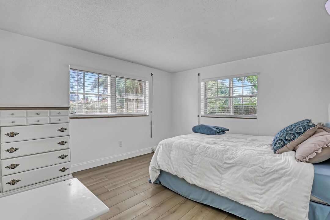 На продажу: $899,000 (5 спален, 3 ванн, 2940 Квадратных фут)