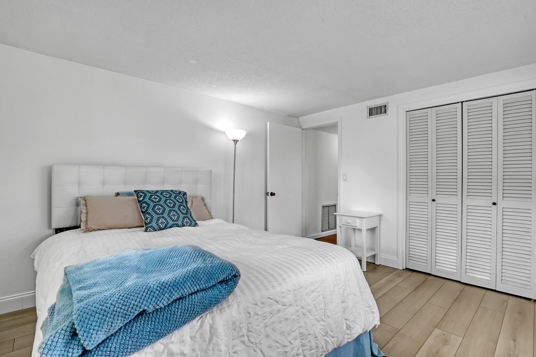 На продажу: $899,000 (5 спален, 3 ванн, 2940 Квадратных фут)