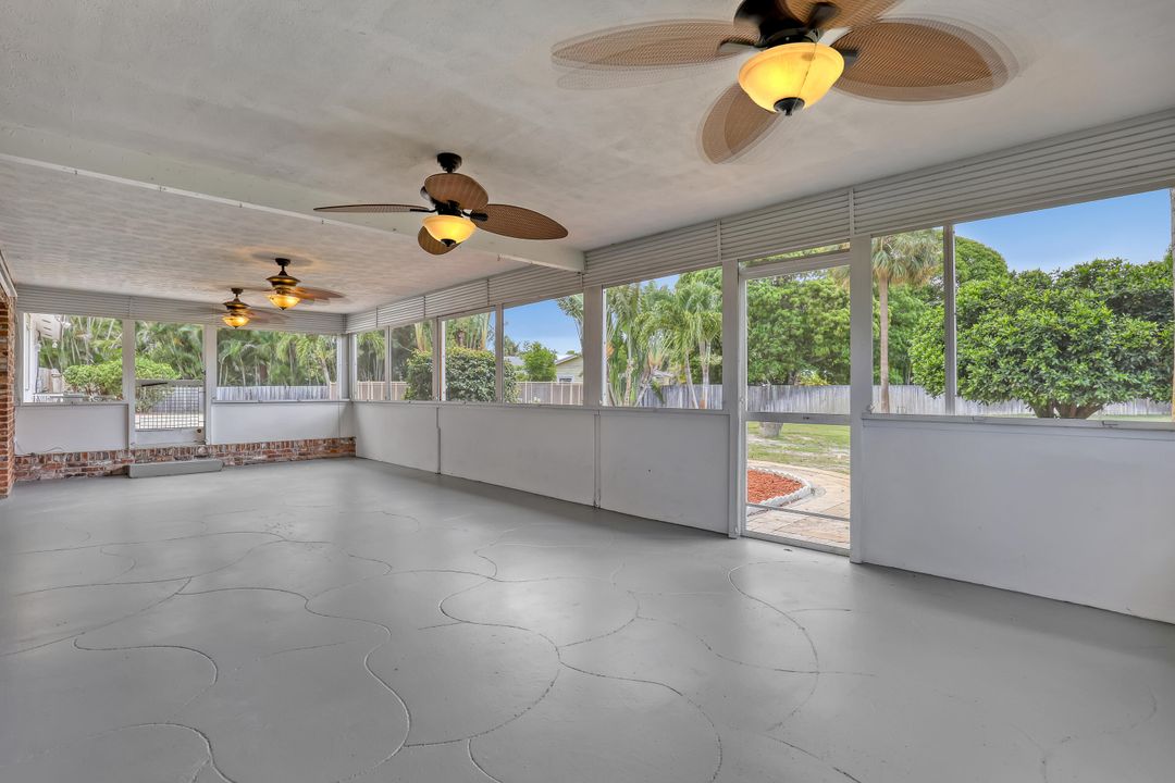 На продажу: $899,000 (5 спален, 3 ванн, 2940 Квадратных фут)