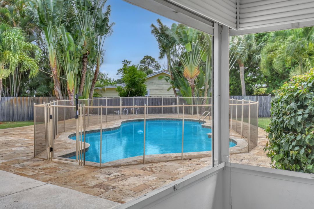 На продажу: $899,000 (5 спален, 3 ванн, 2940 Квадратных фут)