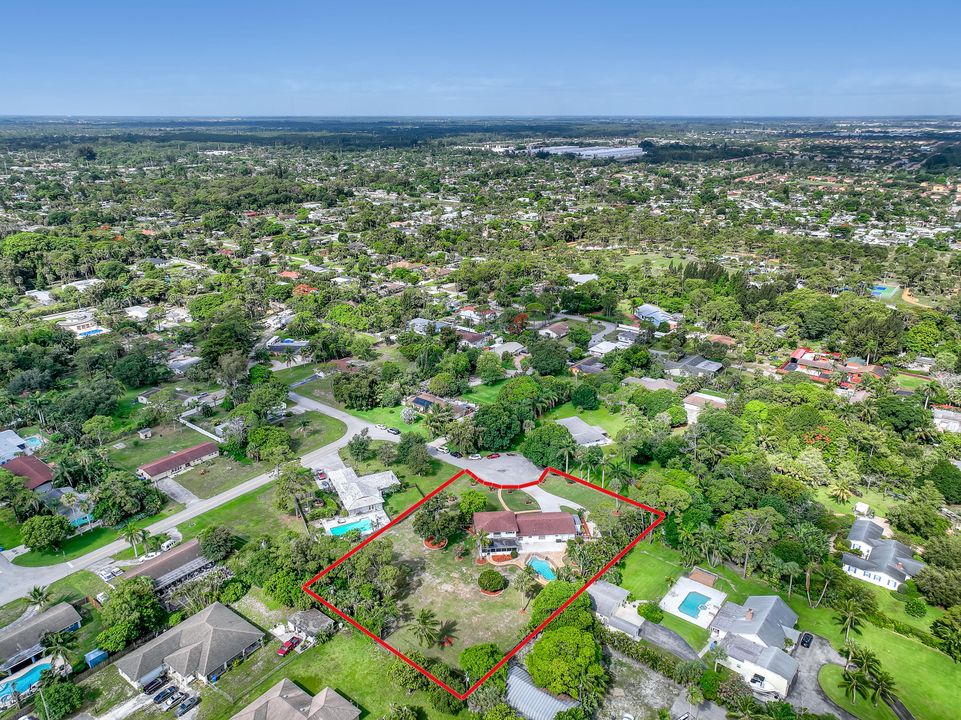 На продажу: $899,000 (5 спален, 3 ванн, 2940 Квадратных фут)