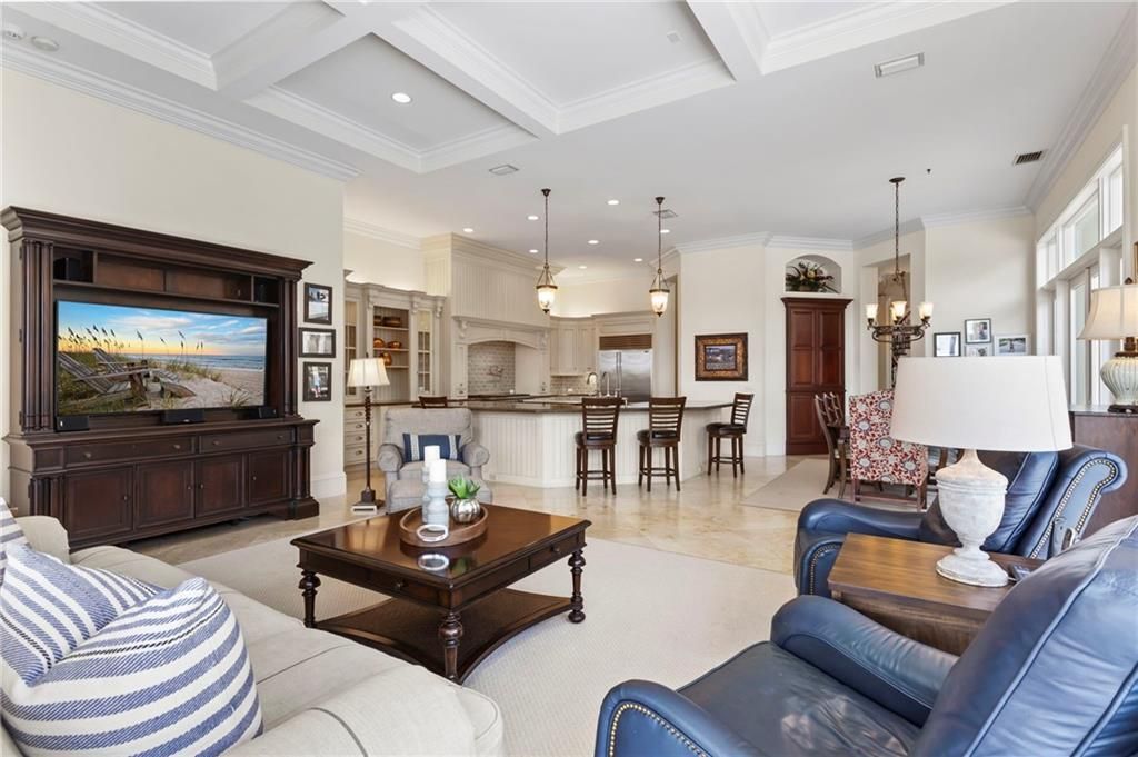 En Venta: $4,495,000 (6 camas, 6 baños, 6318 Pies cuadrados)