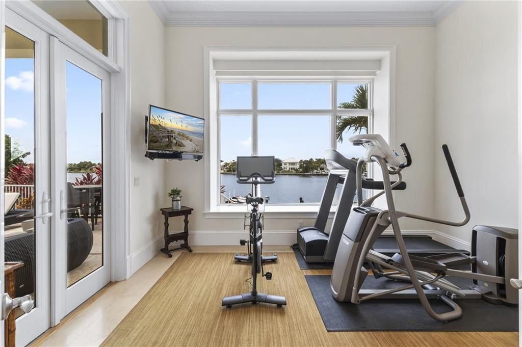 En Venta: $4,495,000 (6 camas, 6 baños, 6318 Pies cuadrados)