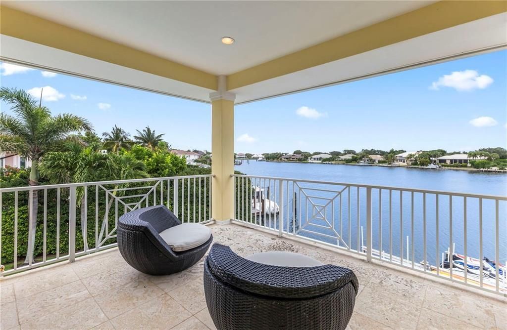 En Venta: $4,495,000 (6 camas, 6 baños, 6318 Pies cuadrados)