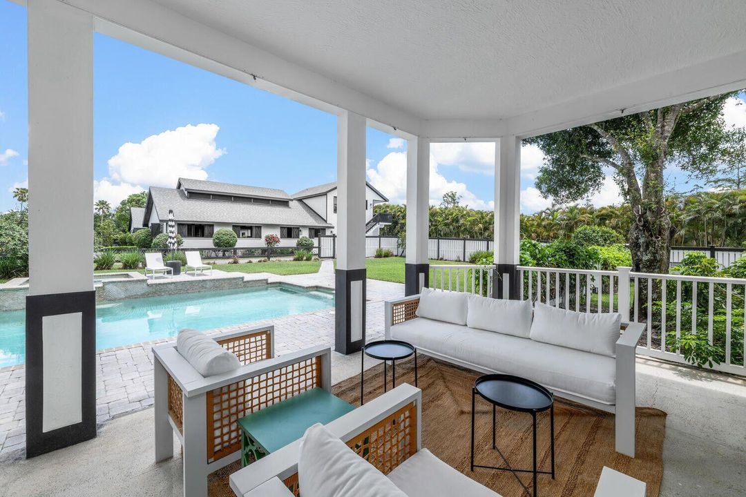 For Rent: $28,000 (5 beds, 5 baths, 4537 Square Feet)