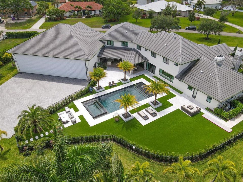For Sale: $10,495,000 (7 beds, 8 baths, 8345 Square Feet)