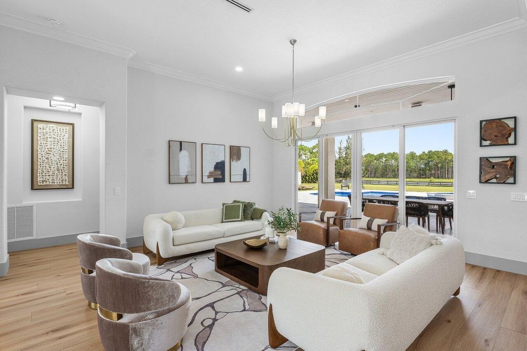 For Sale: $3,450,000 (6 beds, 5 baths, 5908 Square Feet)