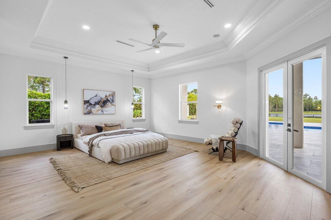 For Sale: $3,450,000 (6 beds, 5 baths, 5908 Square Feet)