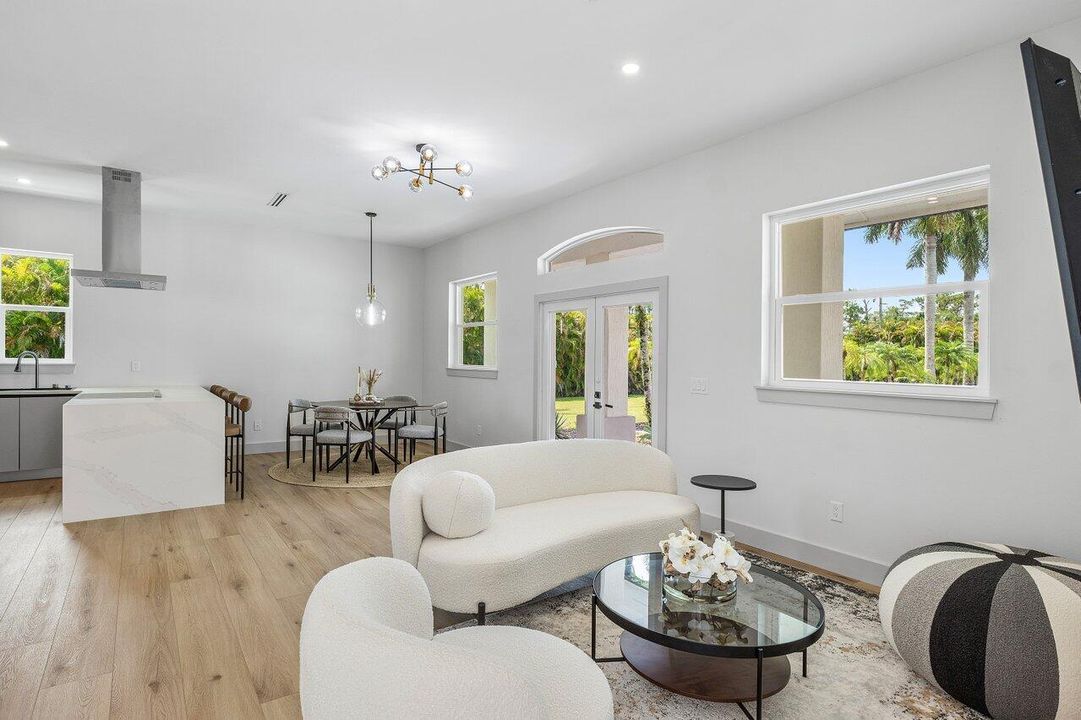 For Sale: $3,450,000 (6 beds, 5 baths, 5908 Square Feet)