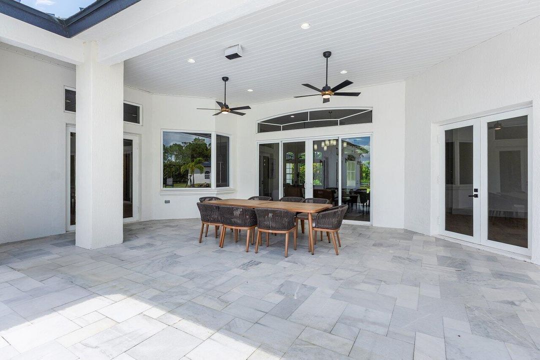 For Sale: $3,450,000 (6 beds, 5 baths, 5908 Square Feet)