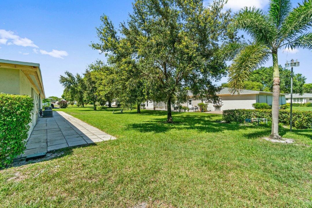 For Sale: $155,000 (1 beds, 1 baths, 1100 Square Feet)