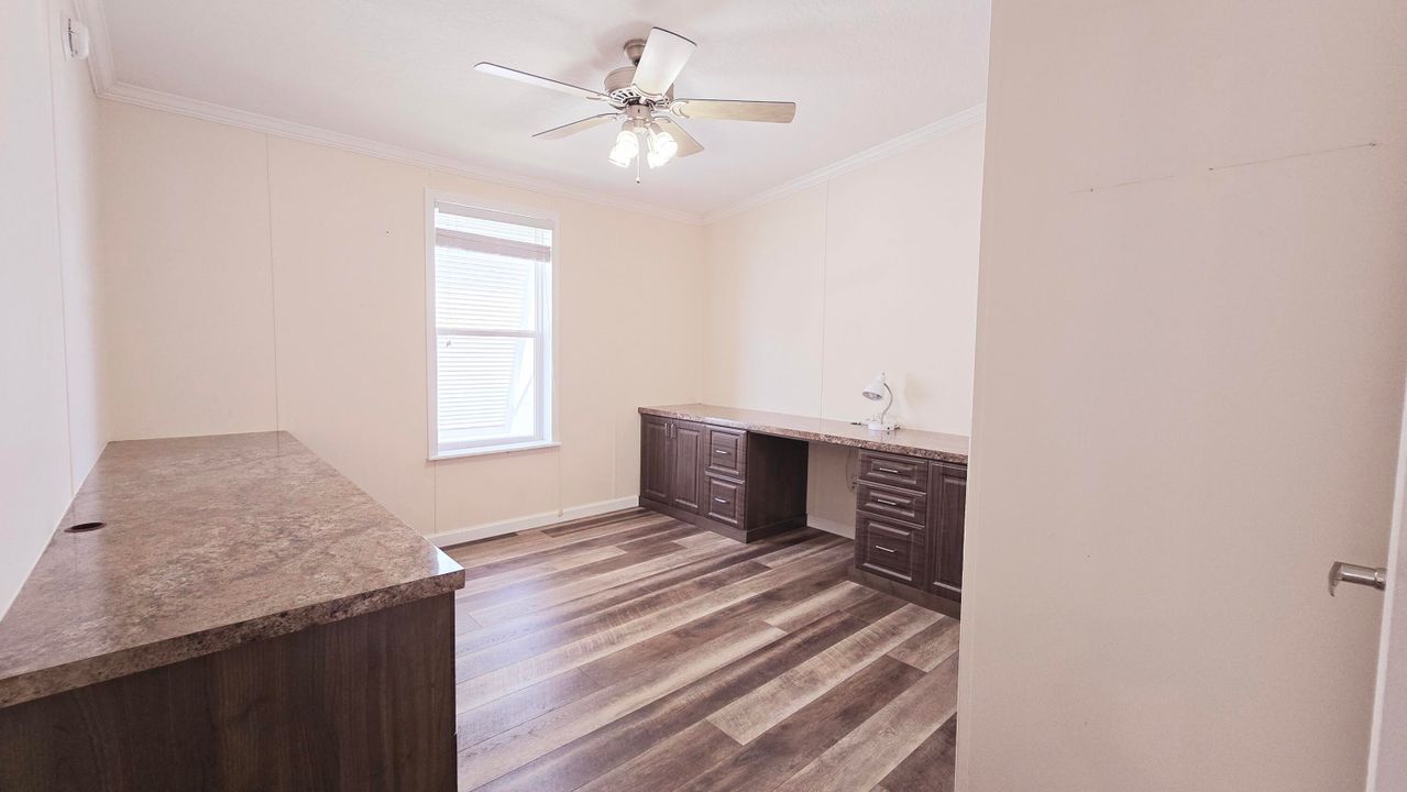 En Venta: $325,000 (3 camas, 2 baños, 1550 Pies cuadrados)