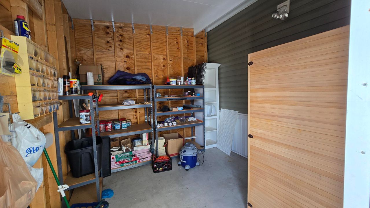 En Venta: $325,000 (3 camas, 2 baños, 1550 Pies cuadrados)