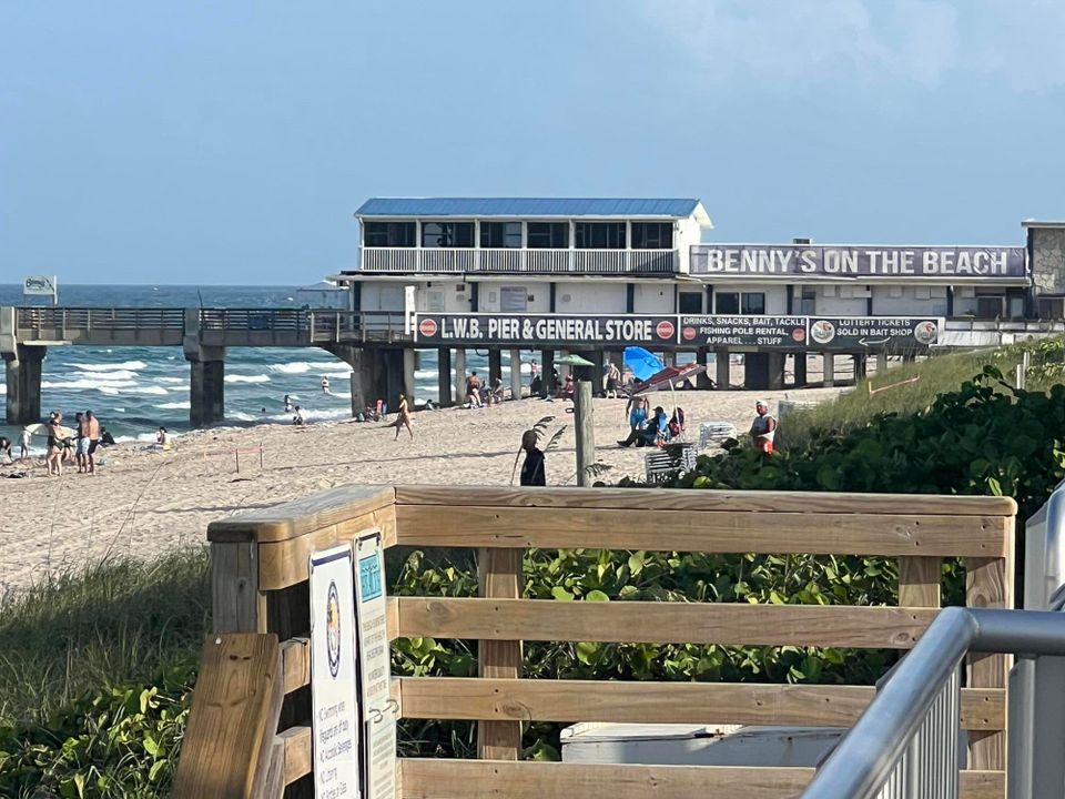 На продажу: $159,900 (1 спален, 1 ванн, 772 Квадратных фут)