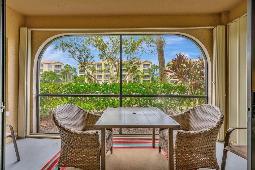 Activo con contrato: $6,000 (3 camas, 2 baños, 1446 Pies cuadrados)