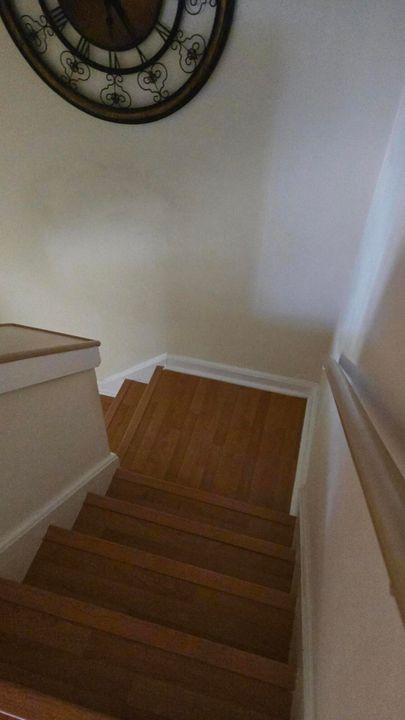 Active With Contract: $269,900 (2 beds, 2 baths, 1470 Square Feet)