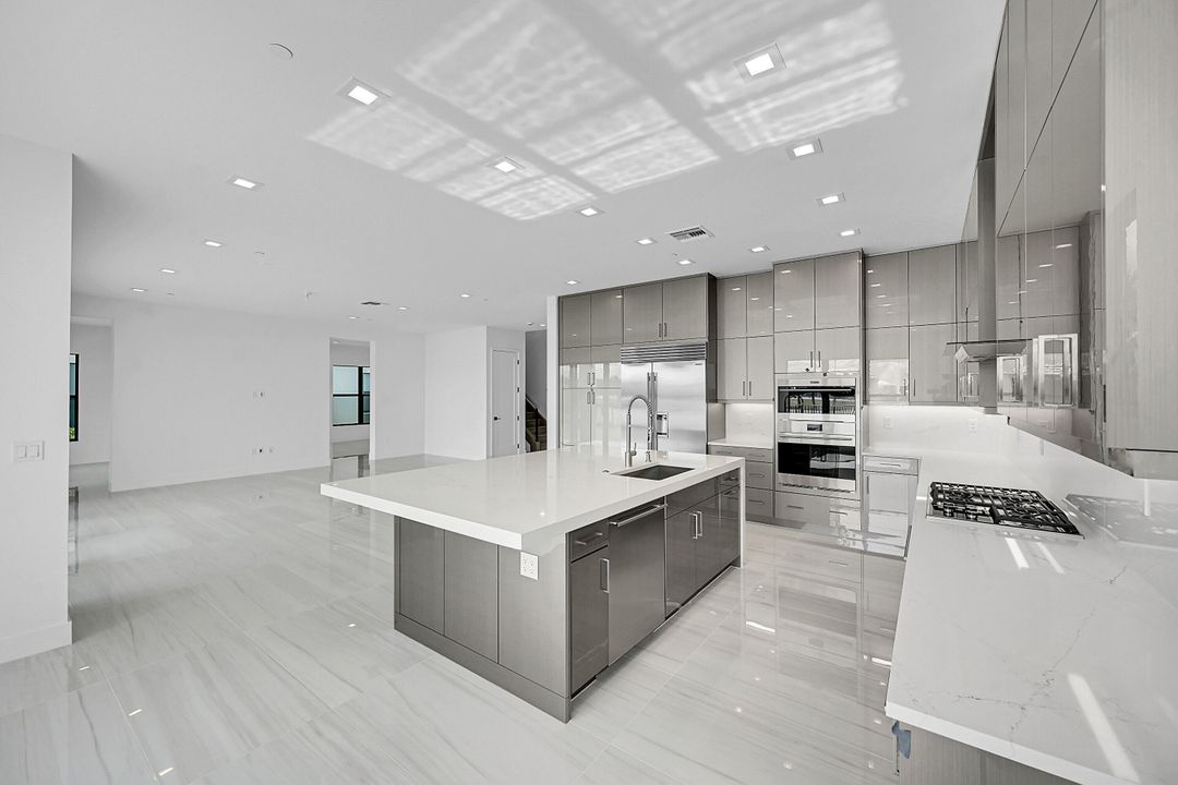 En Renta: $9,500 (5 camas, 5 baños, 5260 Pies cuadrados)