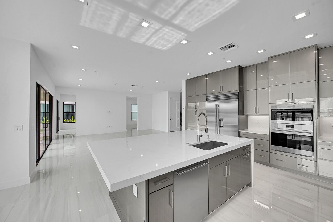 En Renta: $9,500 (5 camas, 5 baños, 5260 Pies cuadrados)