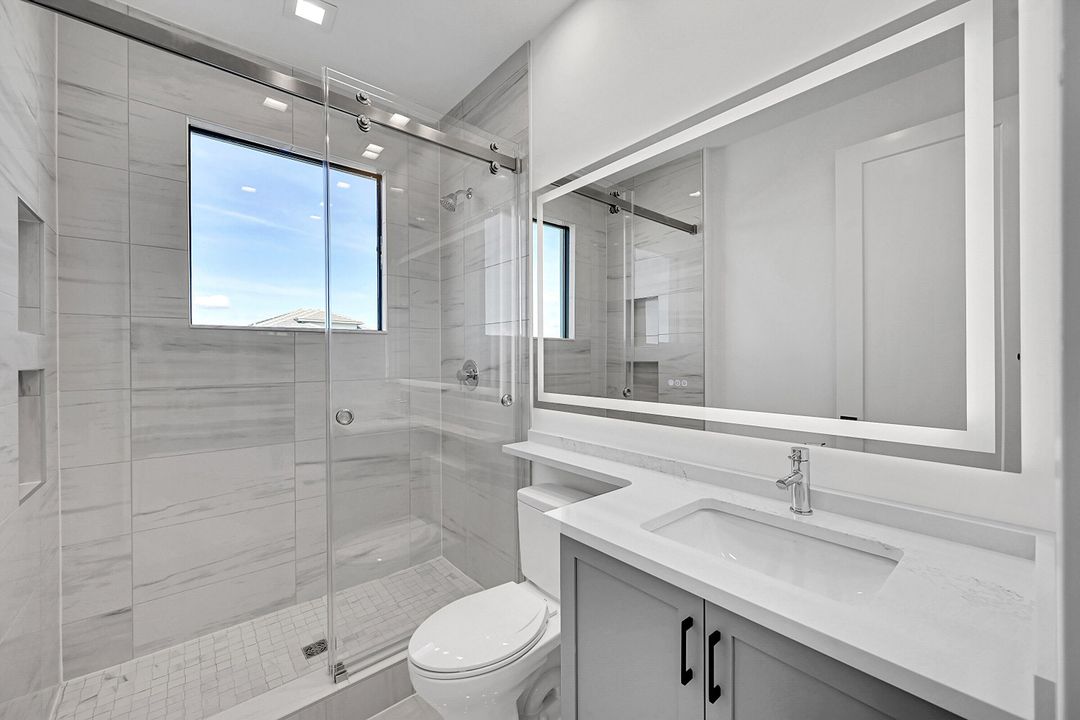 En Renta: $9,500 (5 camas, 5 baños, 5260 Pies cuadrados)