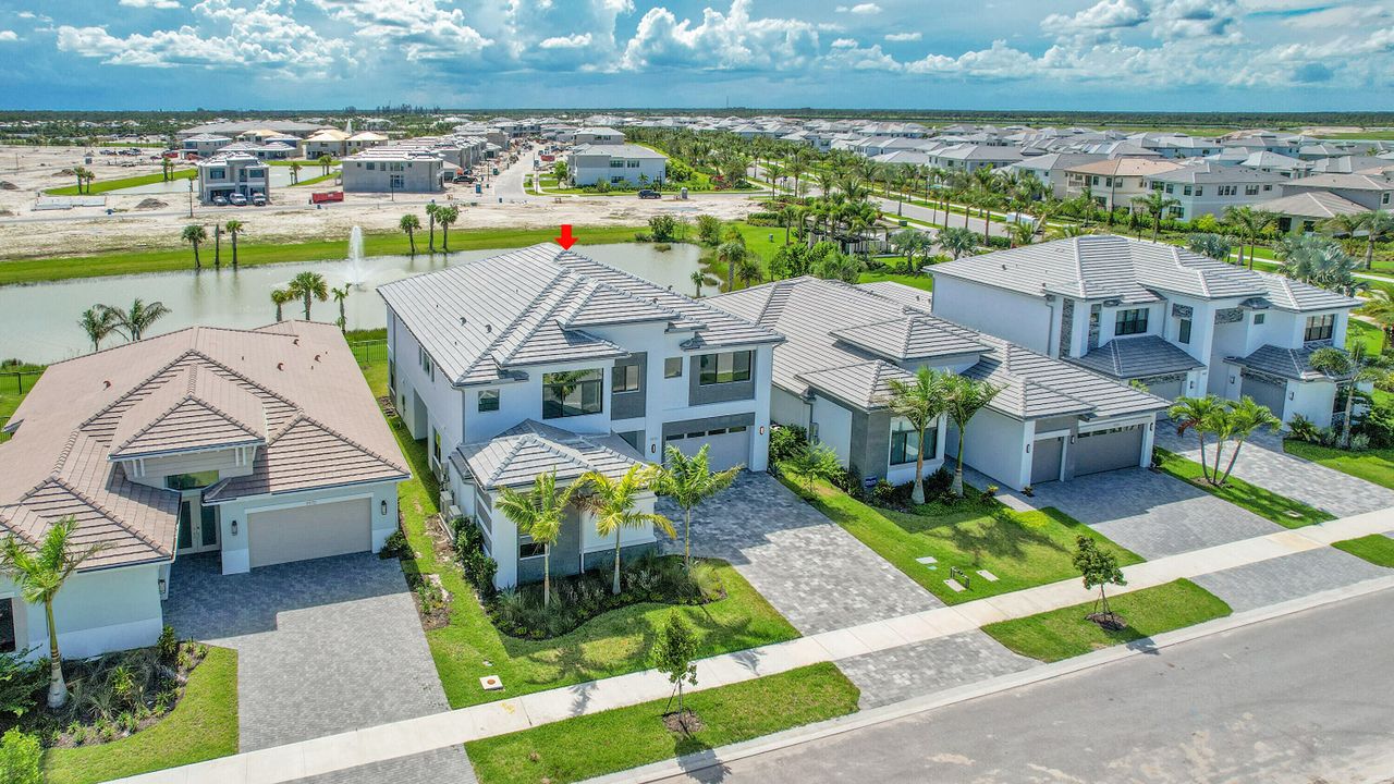 En Renta: $9,500 (5 camas, 5 baños, 5260 Pies cuadrados)