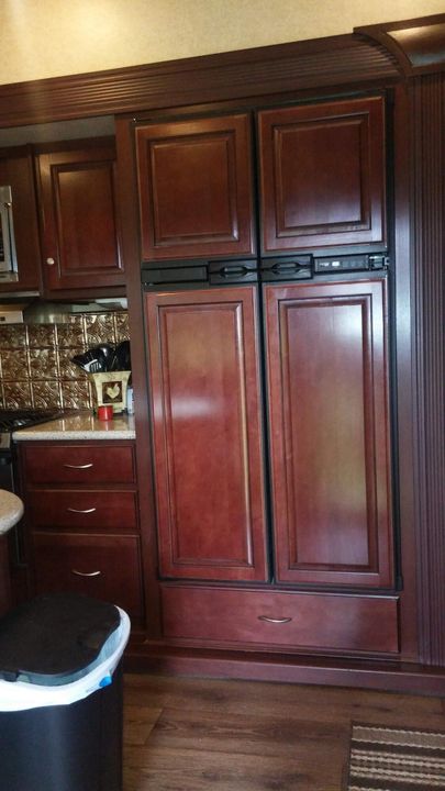 For Sale: $799,000 (3 beds, 2 baths, 1569 Square Feet)