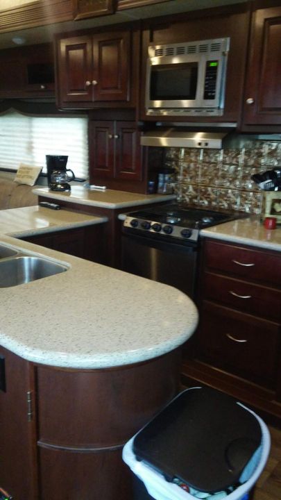 For Sale: $799,000 (3 beds, 2 baths, 1569 Square Feet)