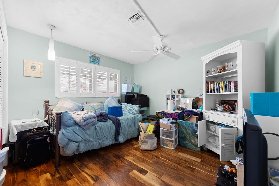 Activo con contrato: $899,900 (3 camas, 2 baños, 1862 Pies cuadrados)