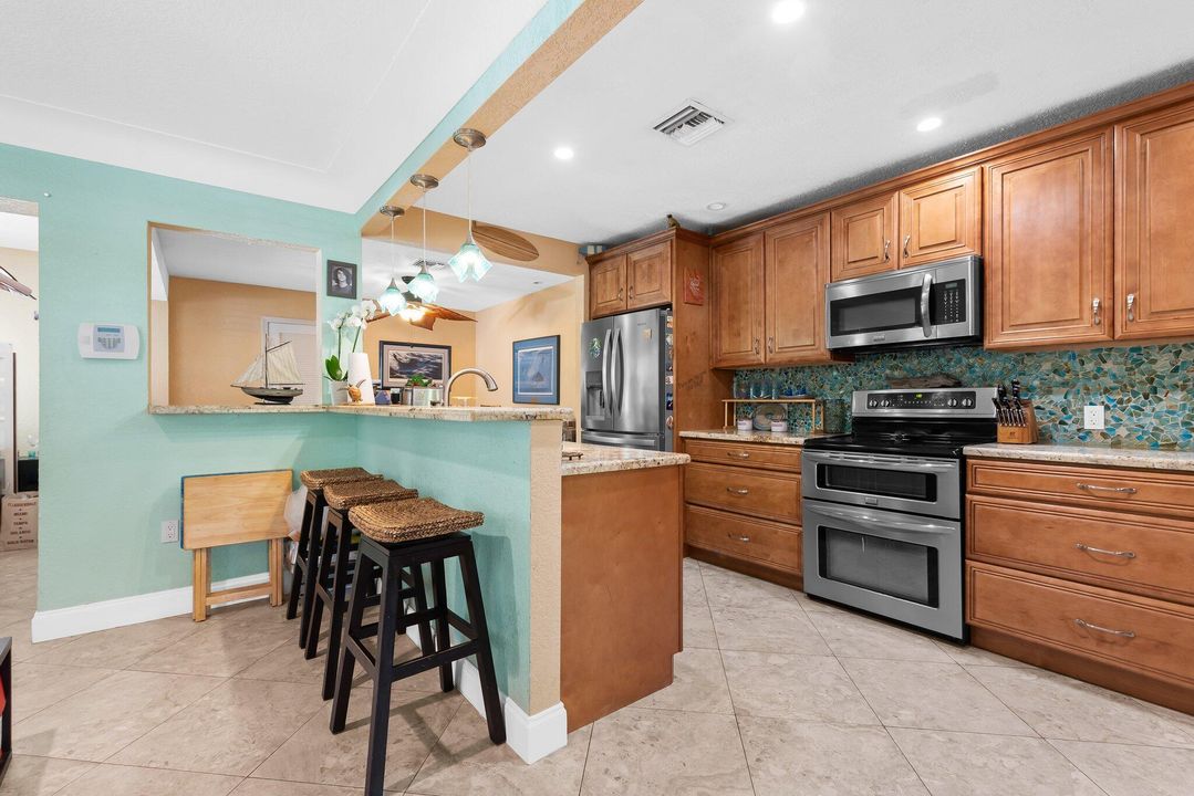 Activo con contrato: $899,900 (3 camas, 2 baños, 1862 Pies cuadrados)