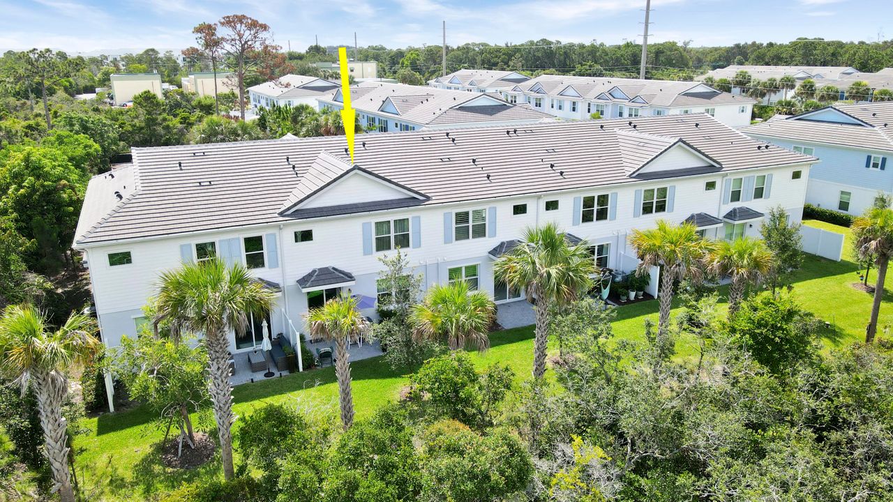 待售: $435,000 (3 贝兹, 2 浴室, 1974 平方英尺)