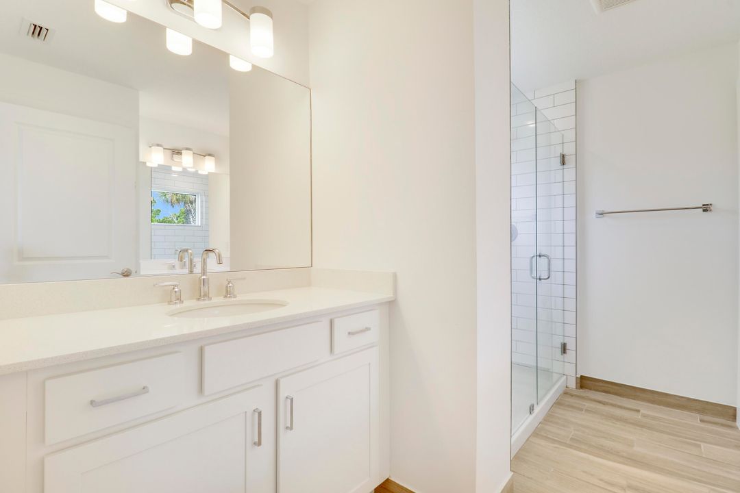 待售: $435,000 (3 贝兹, 2 浴室, 1974 平方英尺)