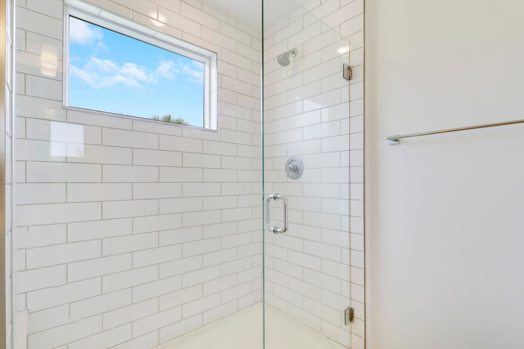 待售: $435,000 (3 贝兹, 2 浴室, 1974 平方英尺)