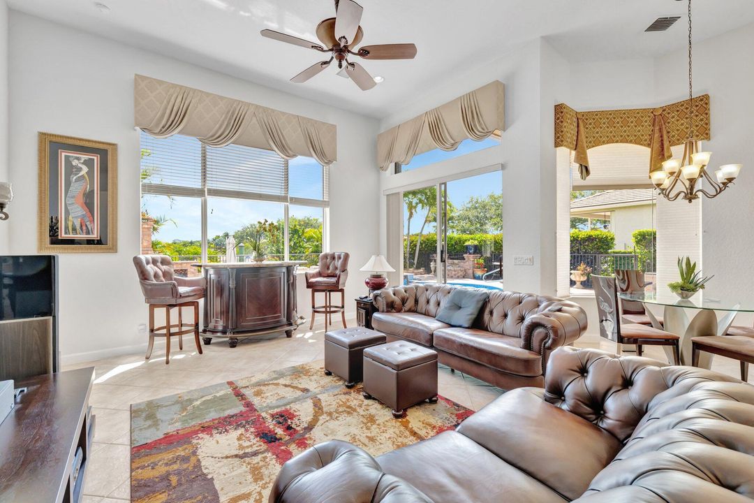 待售: $1,295,000 (4 贝兹, 3 浴室, 2818 平方英尺)