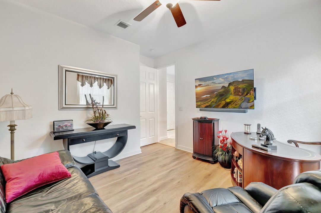 待售: $1,295,000 (4 贝兹, 3 浴室, 2818 平方英尺)