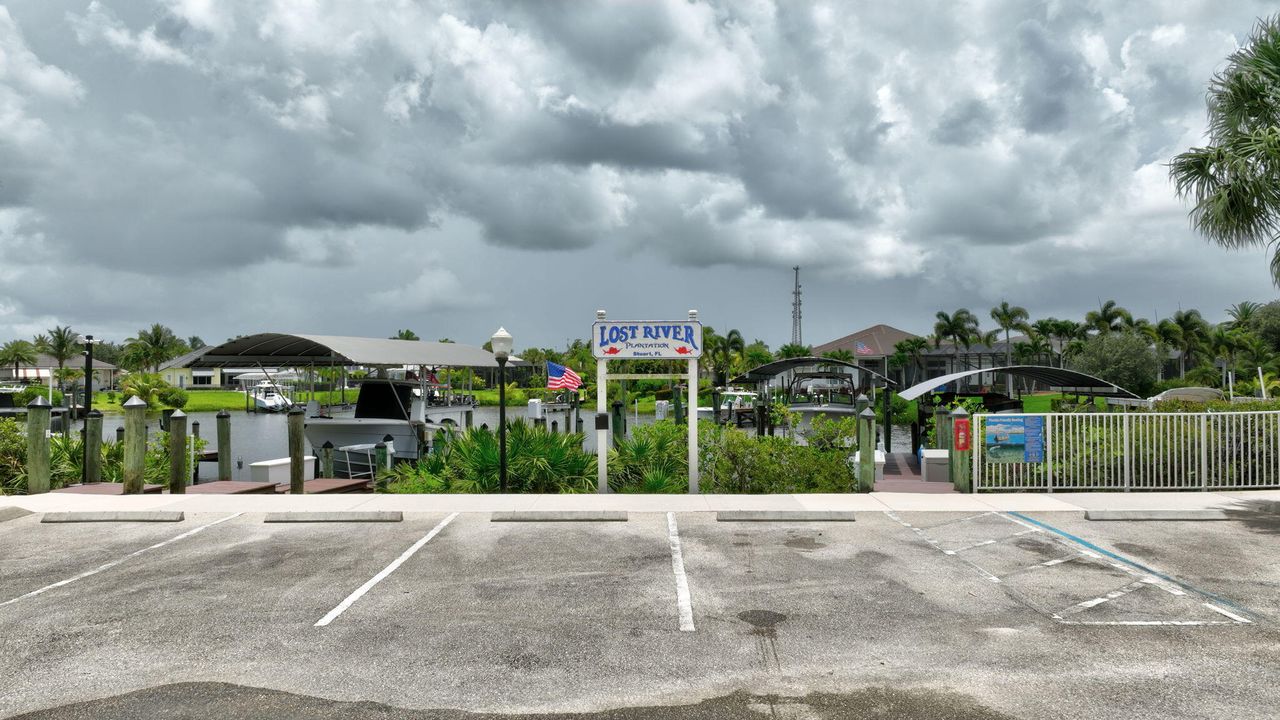 待售: $1,295,000 (4 贝兹, 3 浴室, 2818 平方英尺)