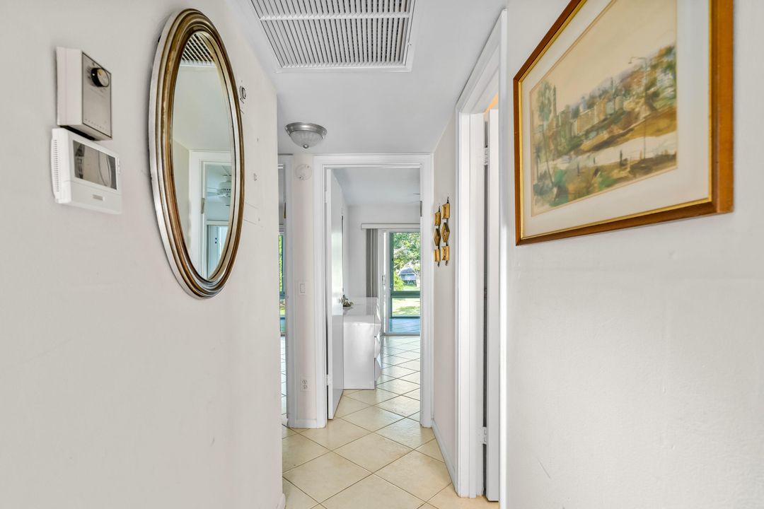 Active With Contract: $134,900 (2 beds, 2 baths, 841 Square Feet)