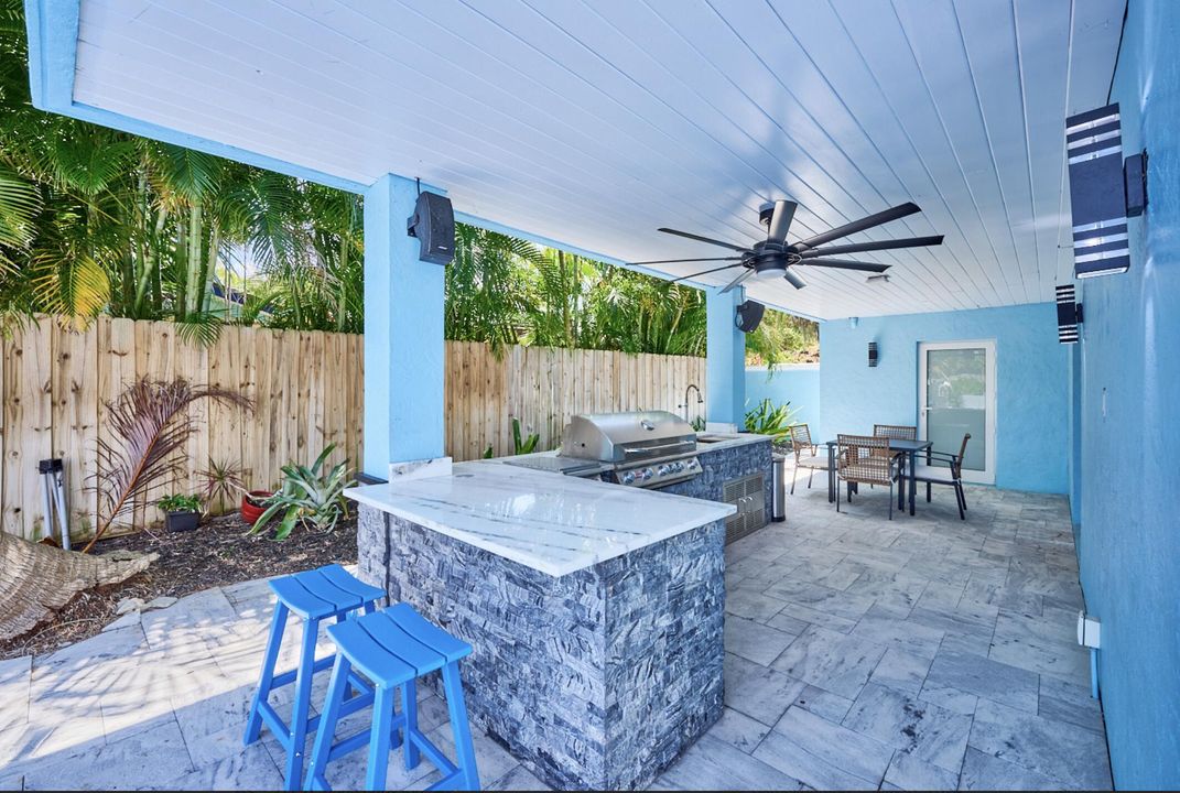 For Rent: $15,500 (5 beds, 4 baths, 2906 Square Feet)