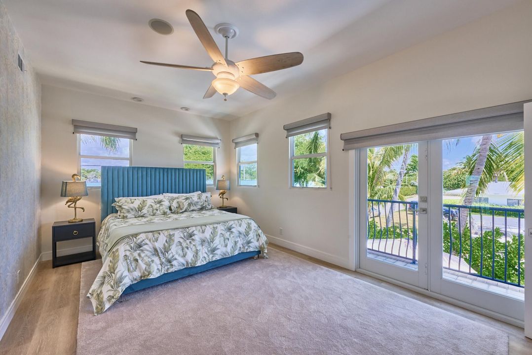 For Rent: $15,500 (5 beds, 4 baths, 2906 Square Feet)