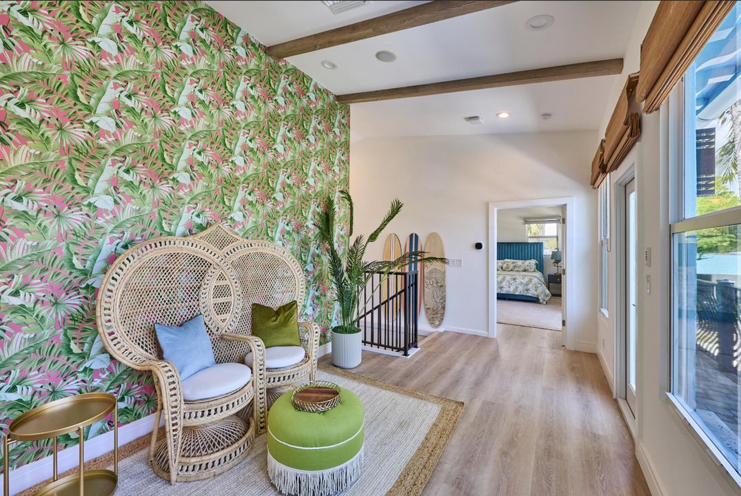 For Rent: $15,500 (5 beds, 4 baths, 2906 Square Feet)